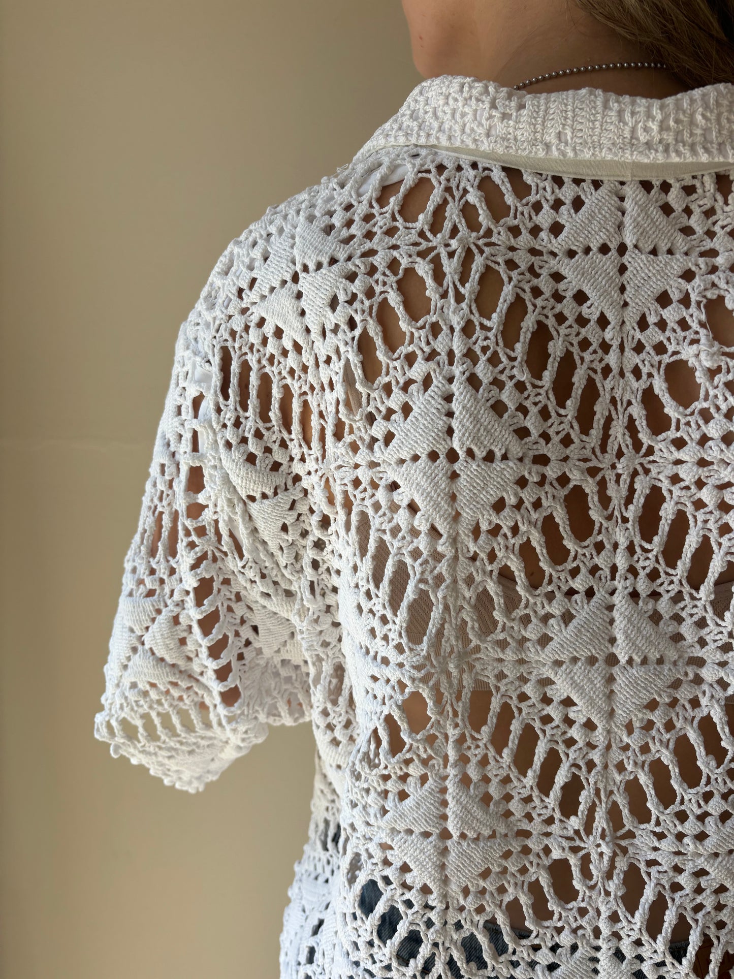 L/XL Crochet diamond scalloped button-down