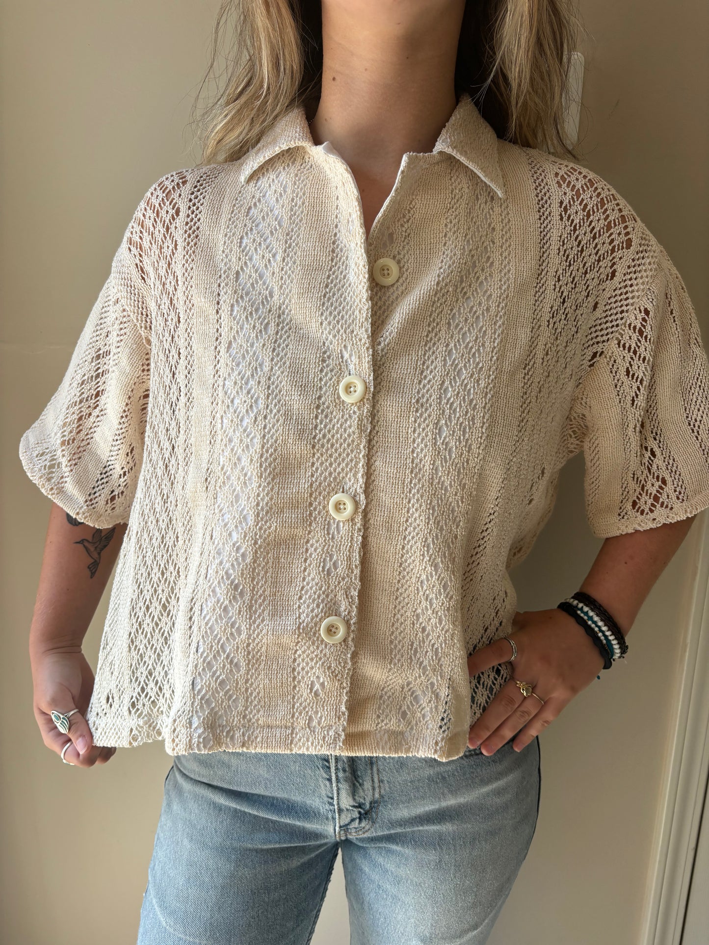 M/L Beige Vertical and Arched Design Crochet button-down