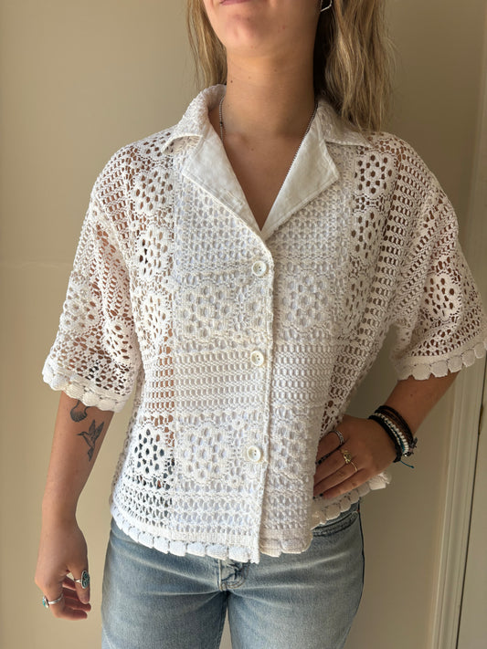 M/L Horizontal Floral Crochet button-down