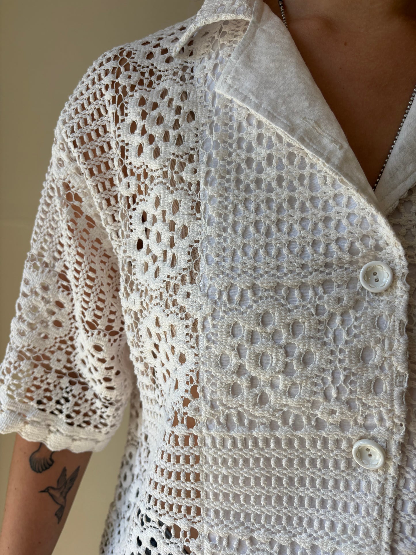 M/L Horizontal Floral Crochet button-down